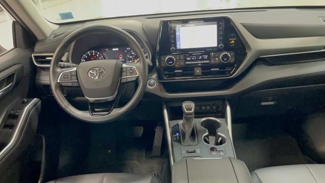 2021 Toyota Highlander XLE AWD (Natl)